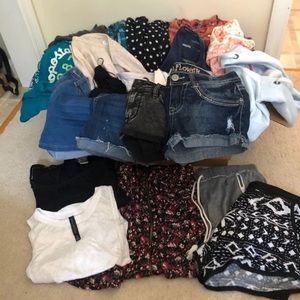 Huge clothing bundle / lot (XS)